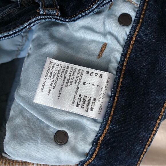 American Eagle Hi-Rise Mini denim dark Wash skirt raw cut hem size 6 - Picture 7 of 7